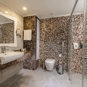 Large Double or Twin Room